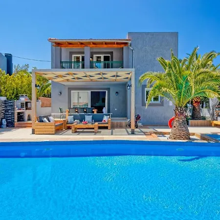 Omega By Villa Hersonissos (Crete)