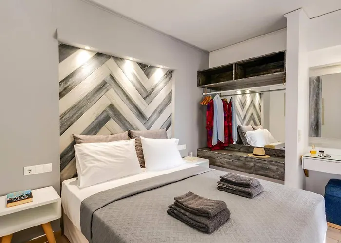 Omega By Vilă Hersonissos (Crete)